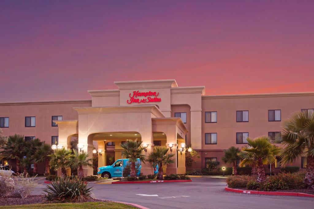 Hampton Inn & Suites Oakland Airport-Alameda - main image