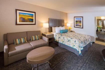 Best Western Plus Hilltop Inn - image 4