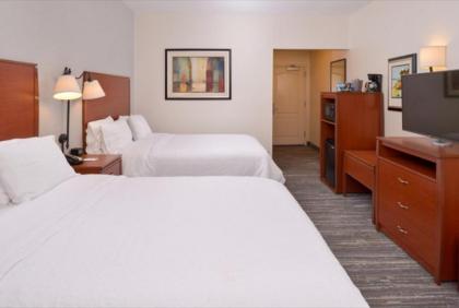 Hampton Inn and Suites Bakersfield North-Airport - image 2