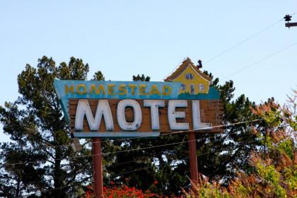 Homestead Motel - image 2