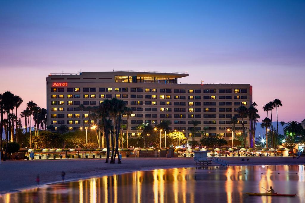 Marina del Rey Marriott - main image