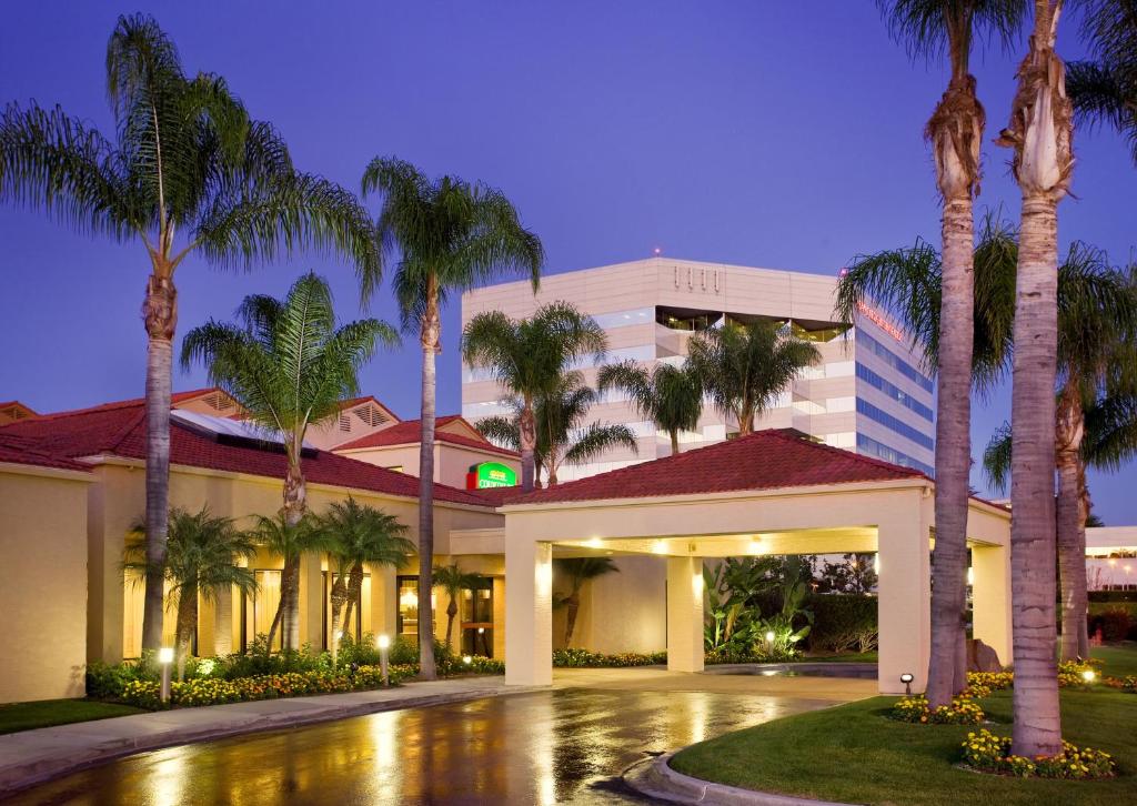 Courtyard by Marriott San Diego Sorrento Valley - main image