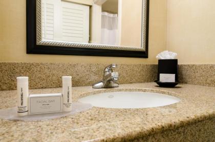 Courtyard by Marriott Fresno - image 4