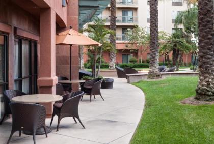 Courtyard Los Angeles Burbank Airport - image 5