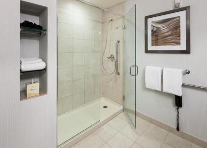 Courtyard by Marriott Santa Clarita Valencia - image 4