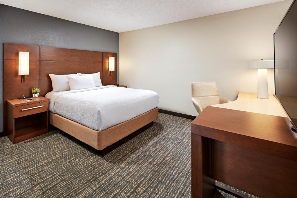 Residence Inn Los Angeles LAX/Manhattan Beach - image 4