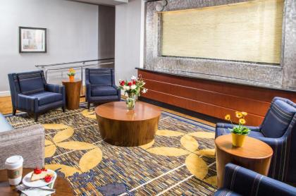 Courtyard by Marriott Los Angeles Pasadena/Monrovia - image 4