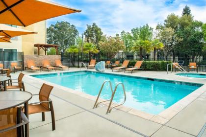 Courtyard by Marriott Sacramento Cal Expo - image 2