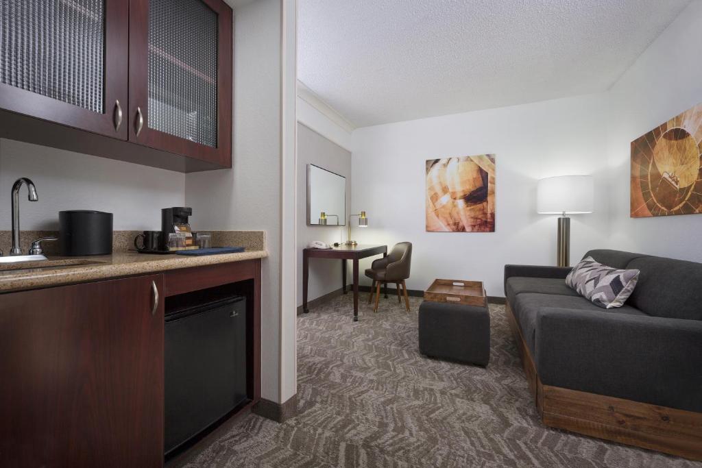 SpringHill Suites Napa Valley - image 4