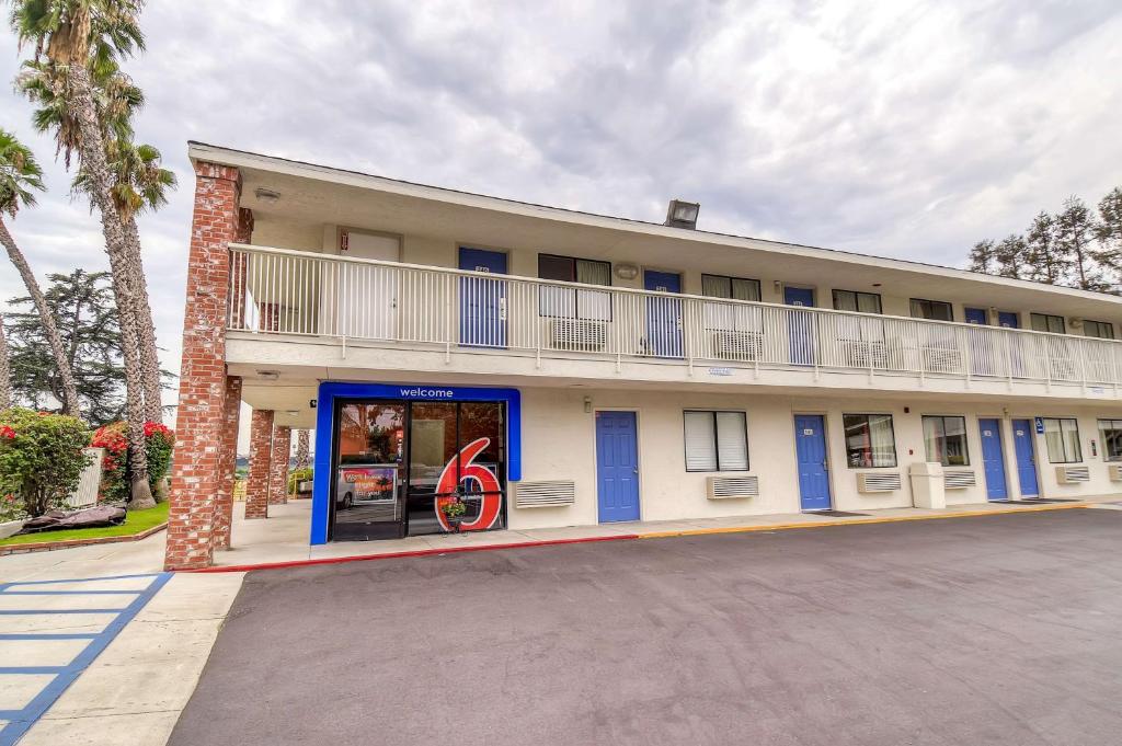 Motel 6-Arcadia CA - Los Angeles - Pasadena Area - image 2