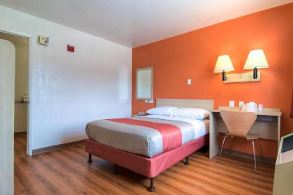 Motel 6-Stanton CA - image 3