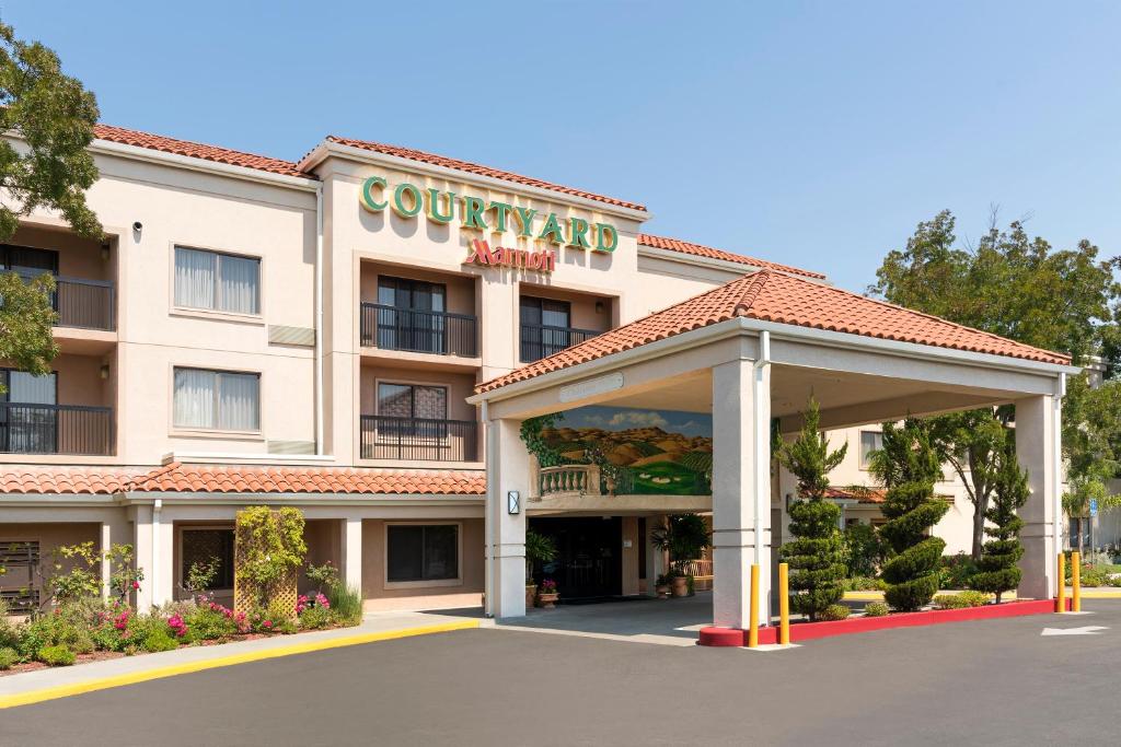 Courtyard by Marriott Livermore - main image