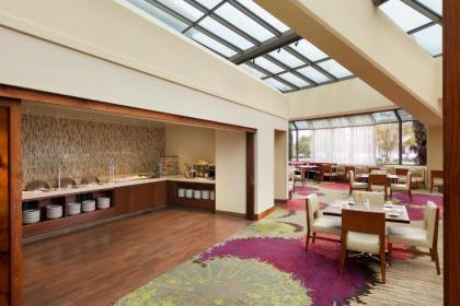 Walnut Creek Marriott - image 5