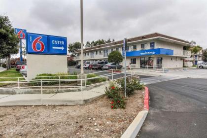 motel 6 Salinas CA   South   monterey Area Salinas California