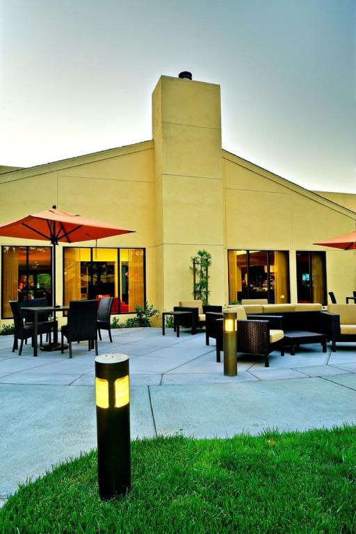 Courtyard by Marriott Vacaville - image 5