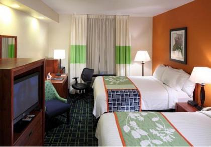 Fairfield Inn & Suites by Marriott San Francisco San Carlos - image 3