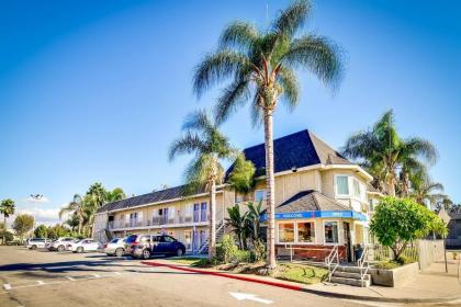 Motel 6-Riverside CA - South - image 4