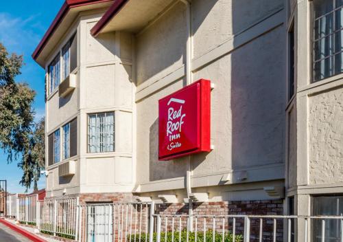 Red Roof Inn & Suites Vallejo - main image