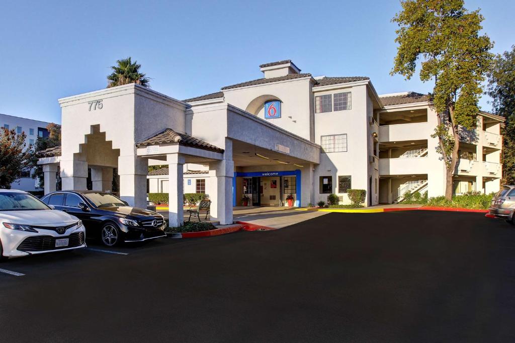 Motel 6-Sunnyvale CA - North - image 2