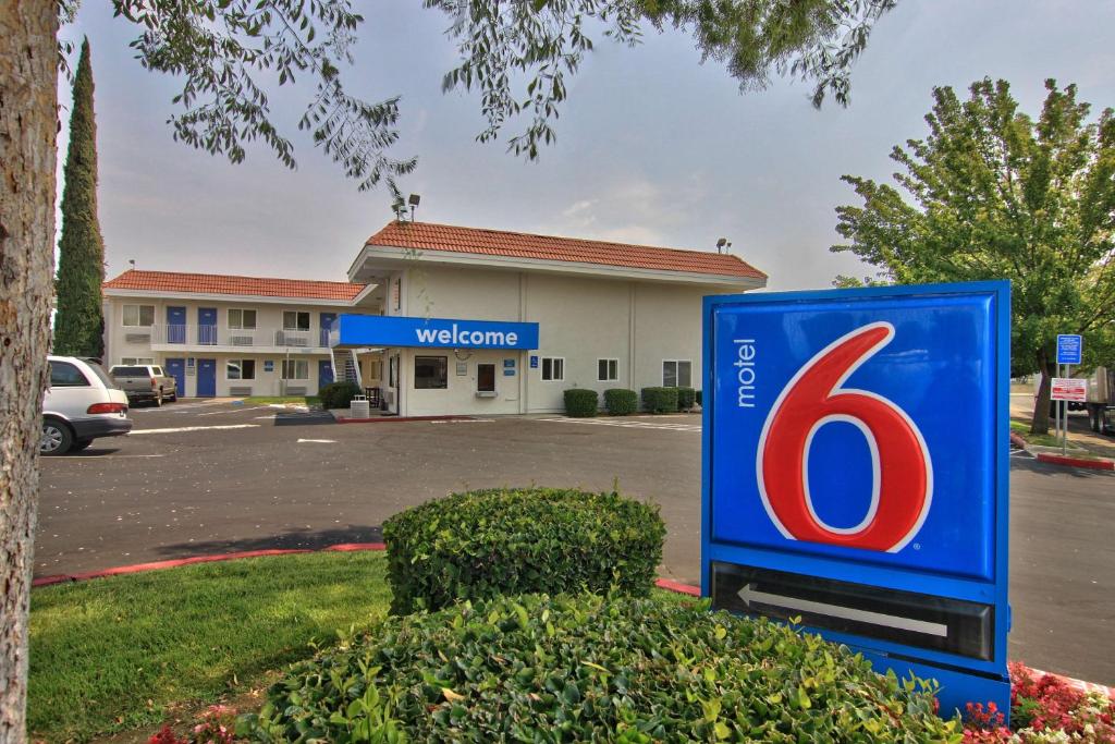 Motel 6-Sacramento CA - North - main image