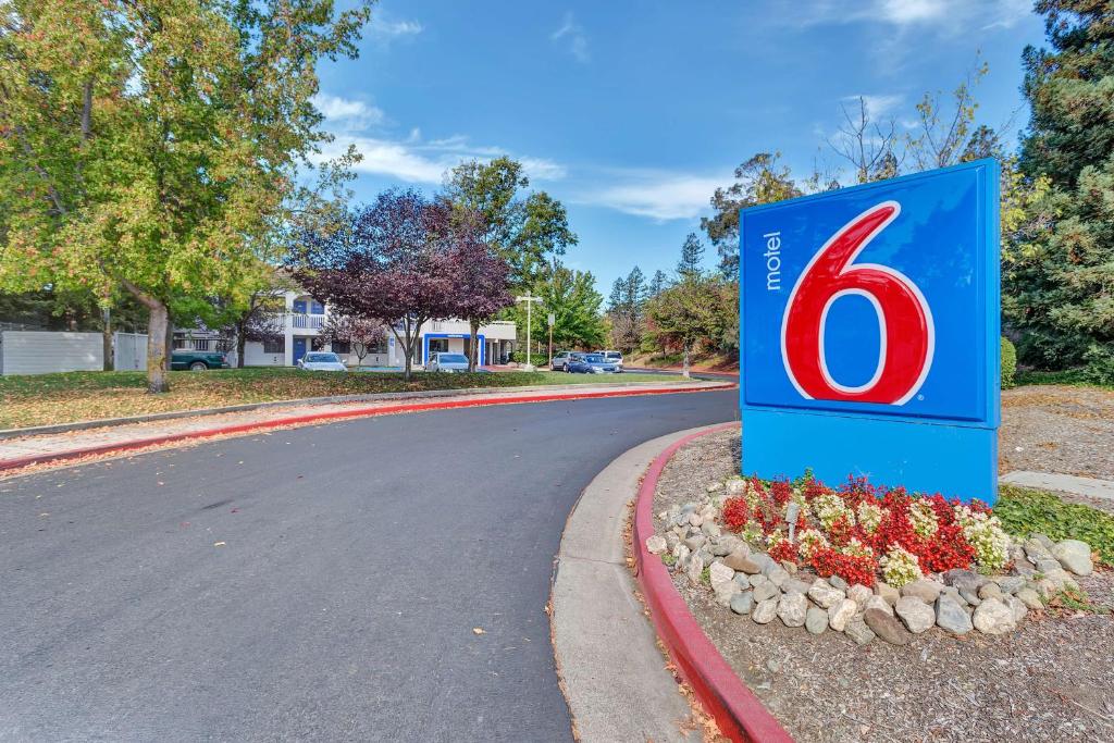 Motel 6-Santa Rosa CA - North - main image