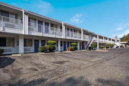 Motel 6-Concord CA - image 4