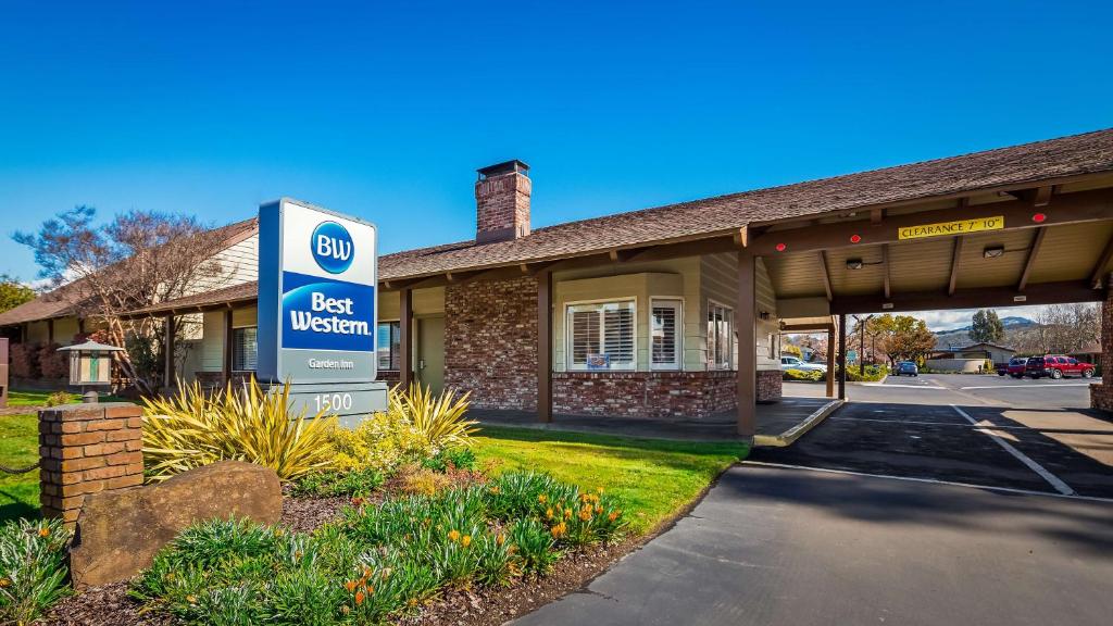 Best Western Garden Inn - main image