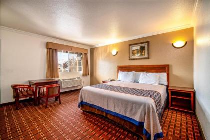 Regency Inn & Suites Downey - image 5