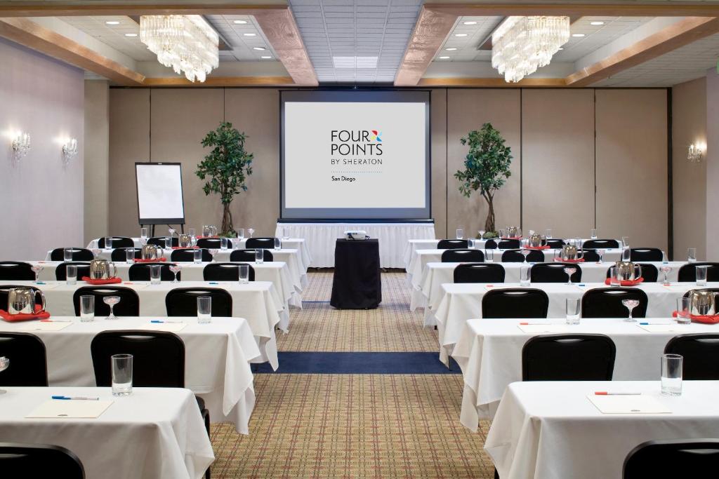 Four Points by Sheraton San Diego - image 3