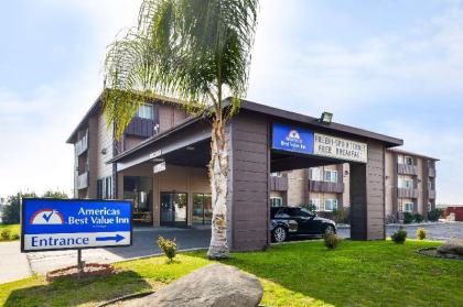 Americas Best Value Inn Delano - image 2