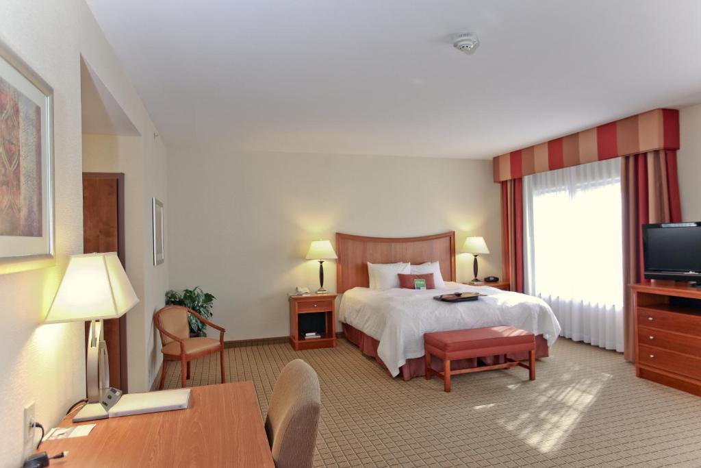 Hampton Inn Norco/Corona - image 5