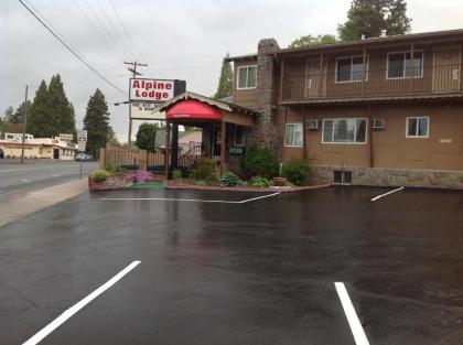 Motel in mount Shasta California