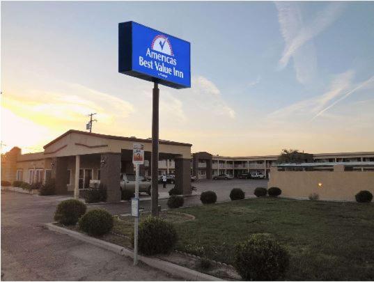 Americas Best Value Inn Hanford - main image