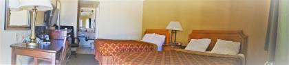 Executive Inn Mojave - image 3