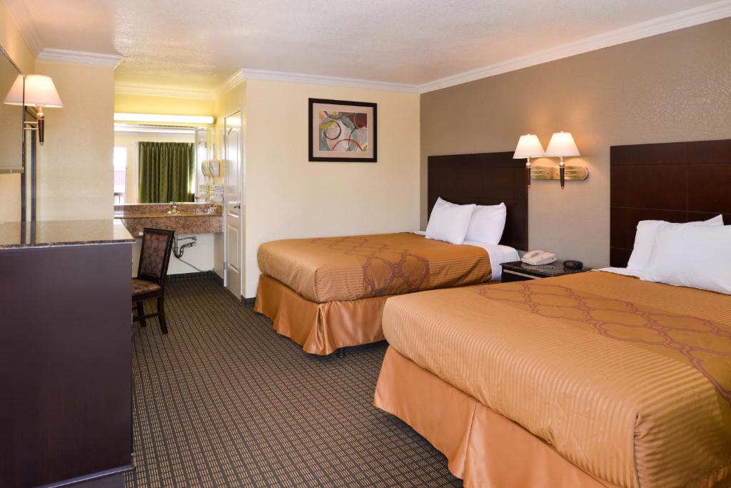 Americas Best Value Inn-Rialto - image 5