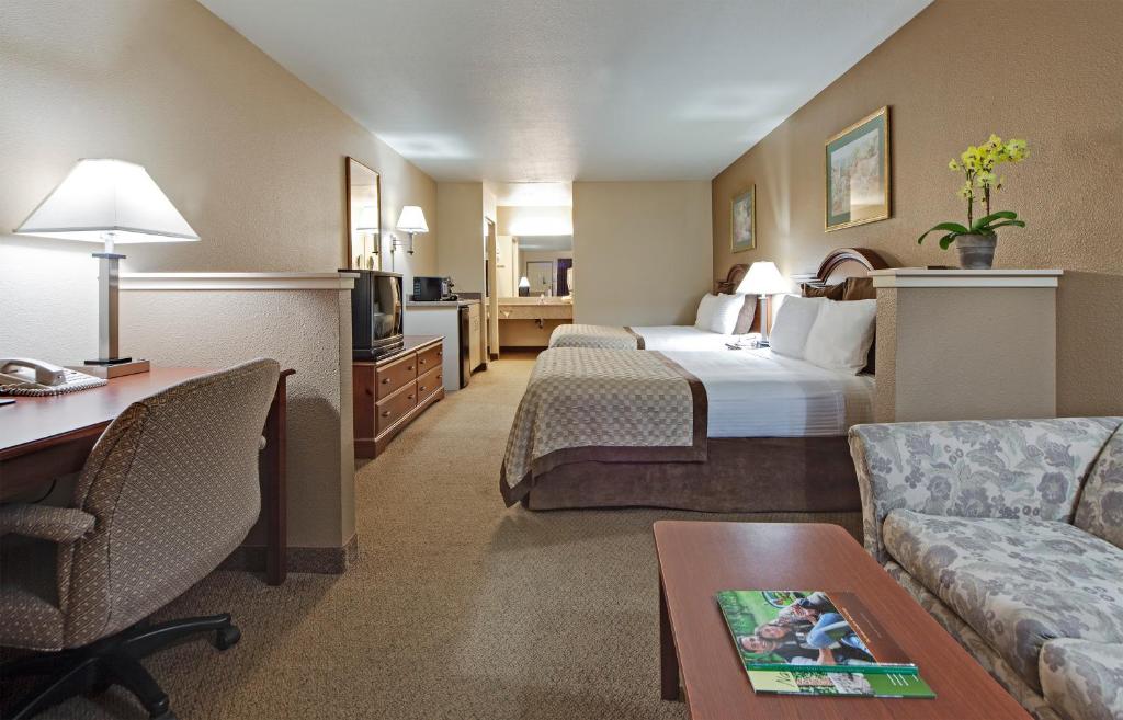 Hawthorn Suites by Wyndham Napa Valley - image 4