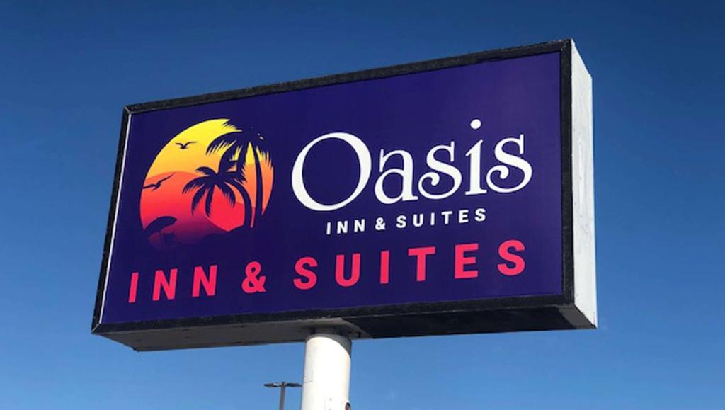 Oasis Inn & Suites - image 3