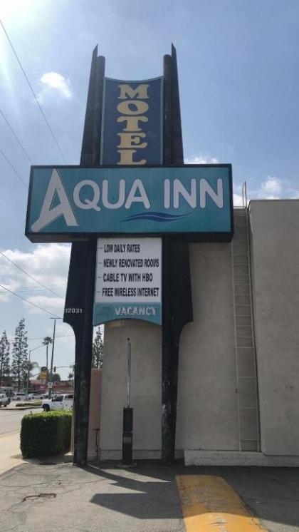 Aqua Inn Motel - image 2