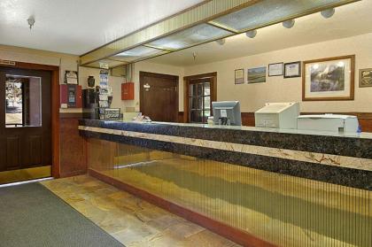 Travelodge by Wyndham Mammoth Lakes - image 2