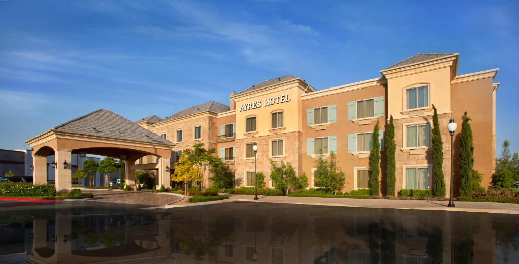 Ayres Hotel Chino Hills - main image