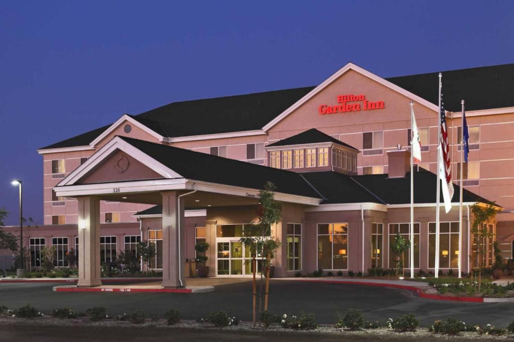 Hilton Garden Inn Clovis - main image