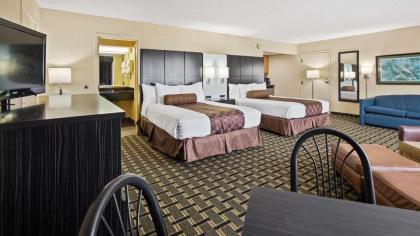 Best Western Executive Inn - image 13