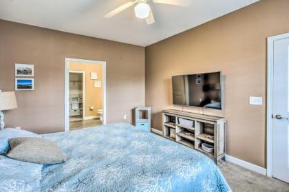 Updated Condo Golf and Indoor and Outdoor Pool Access - image 11