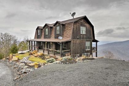 The Barn House Caldwell Mtn Retreat with Hot Tub! - image 11