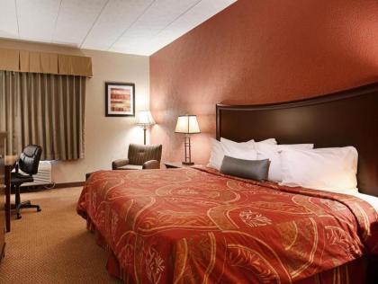 Best Western Plus Caldwell Inn - image 5