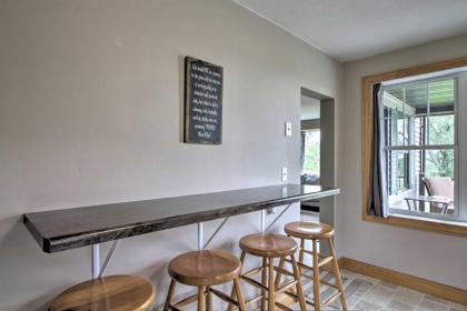 Pet-Friendly Spring Grove Home with Serene Yard! - image 8