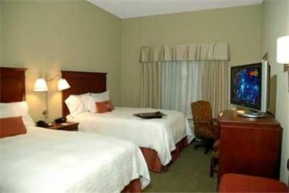 Hampton Inn Calera - image 11