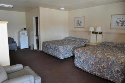 California Suites Motel - image 4