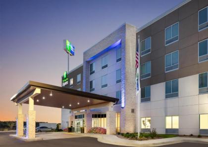 Holiday Inn Express Calhoun South an IHG Hotel