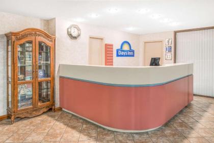 Days Inn by Wyndham Calvert City - image 9